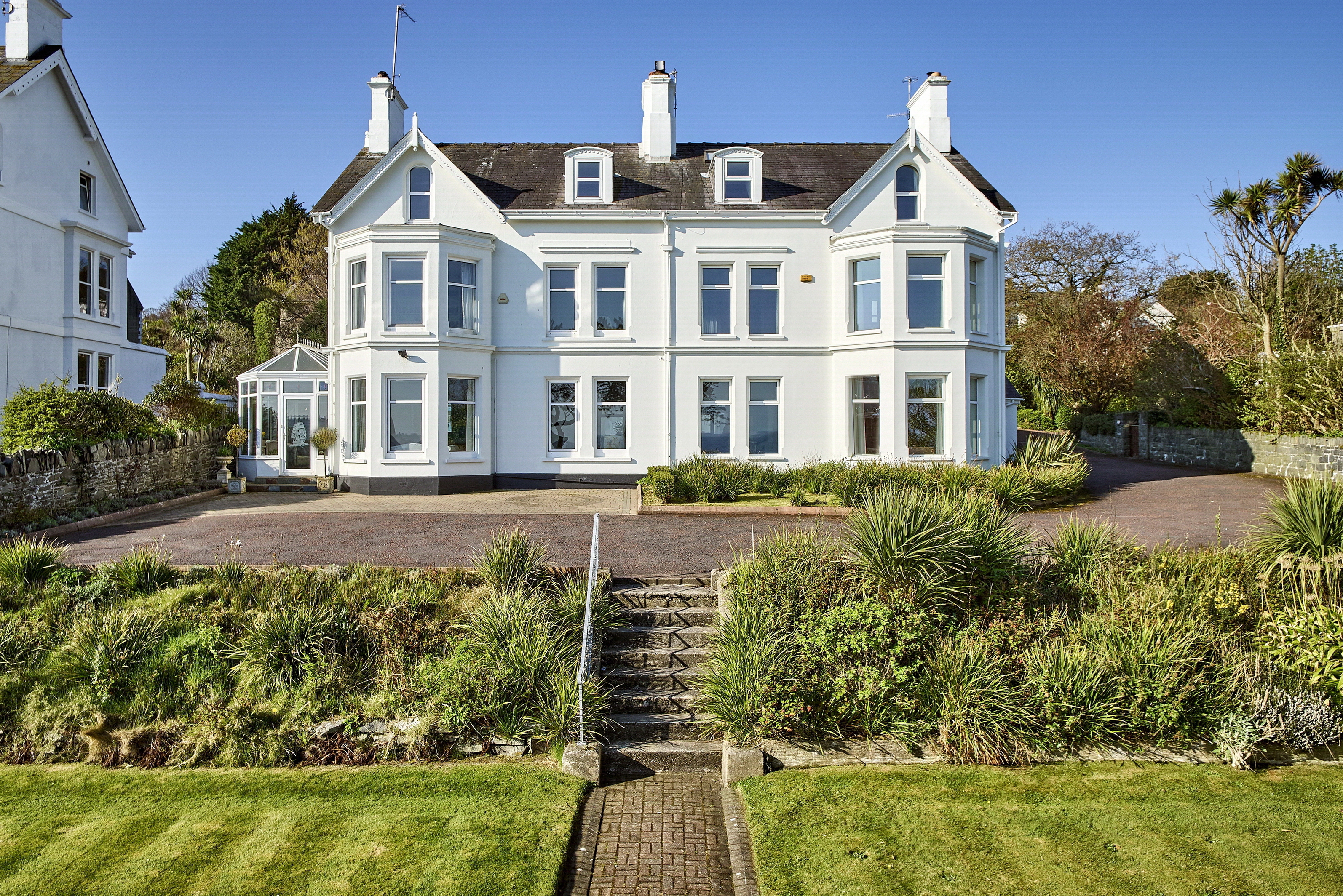 Home staging in Duncan BC by Clarafication Design