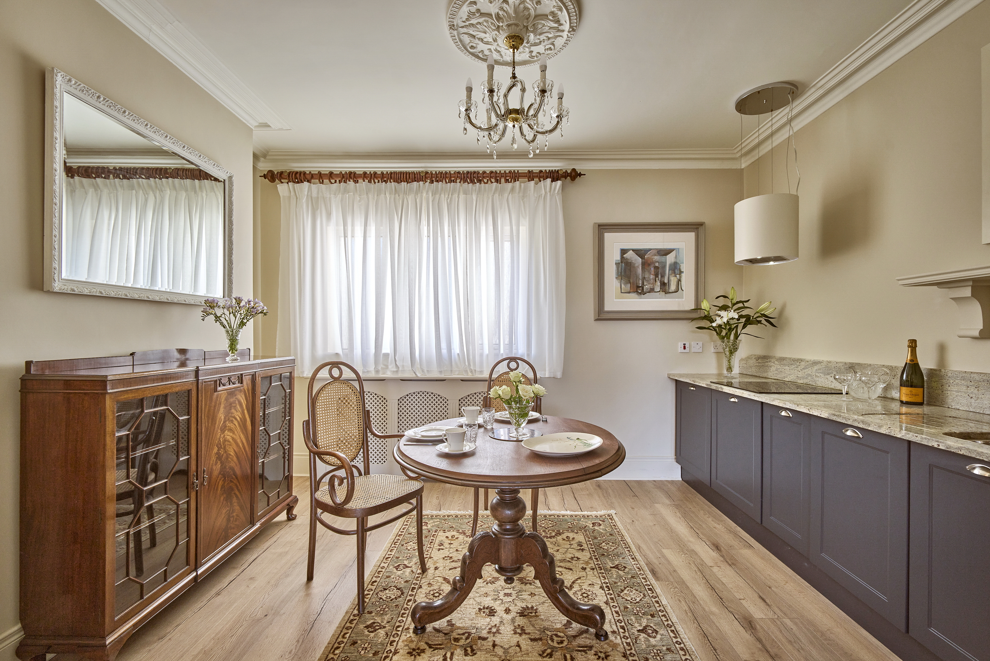 Home staging in Duncan BC by Clarafication Design