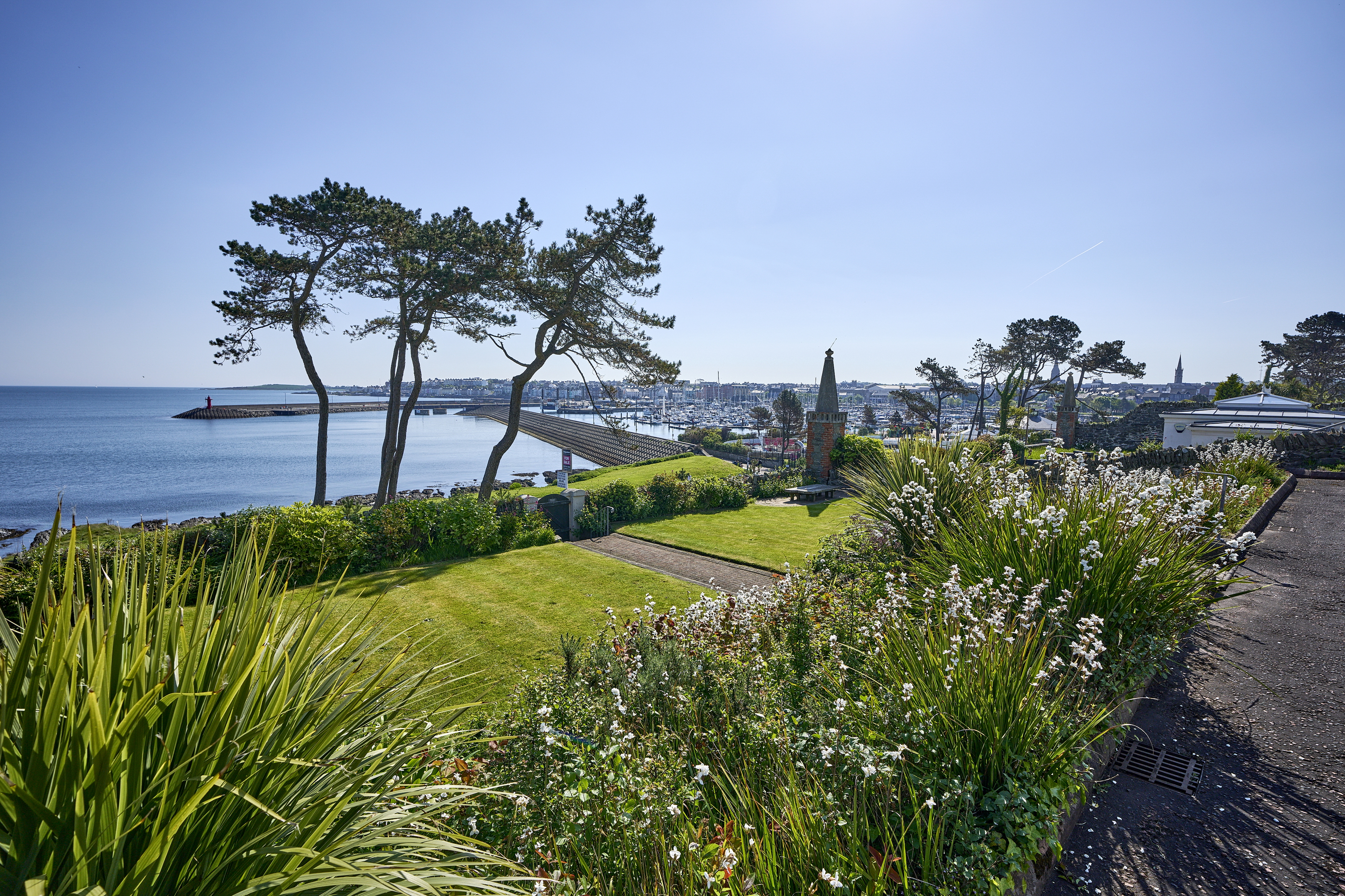 Home staging in Duncan BC by Clarafication Design