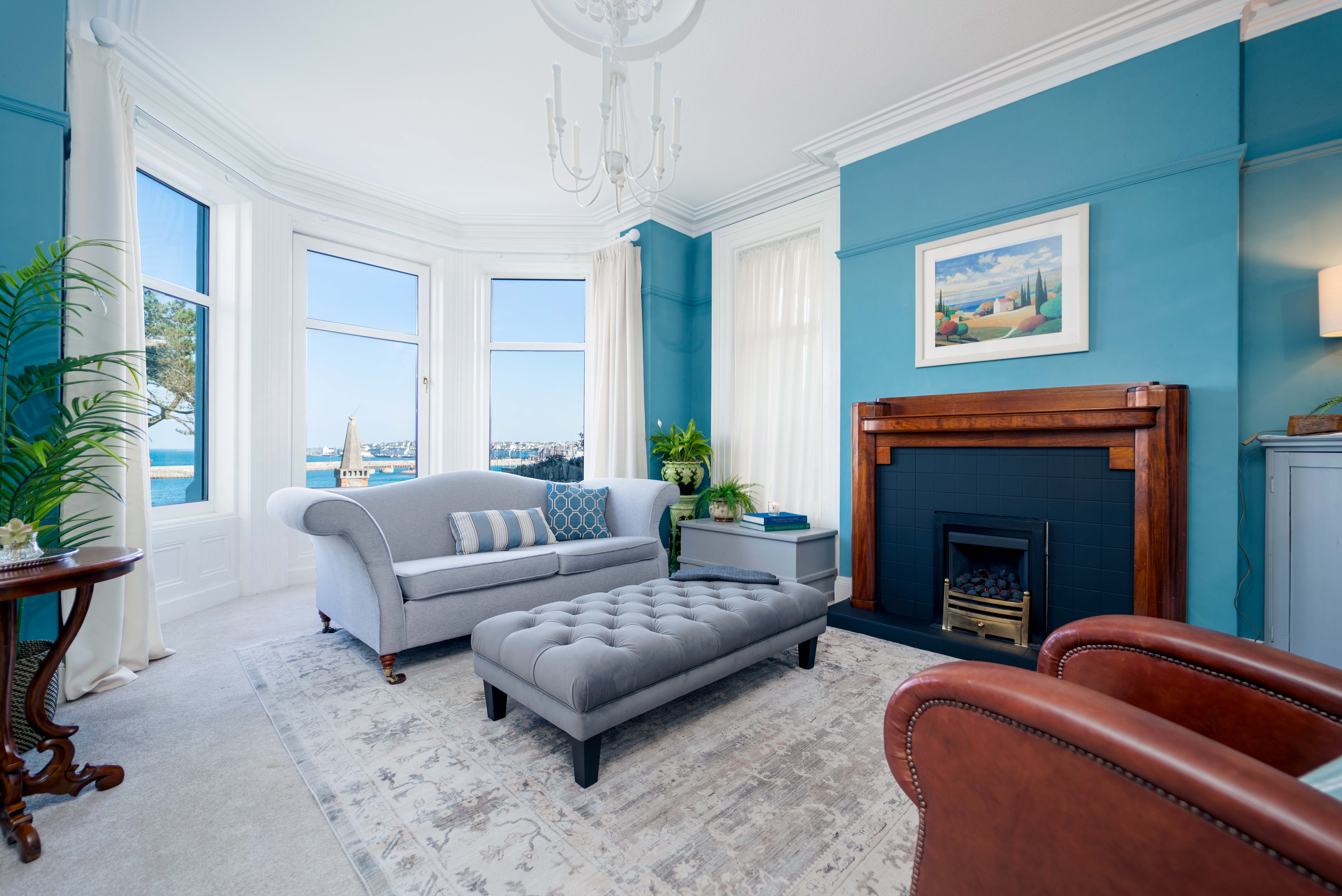 Home staging in Duncan BC by Clarafication Design